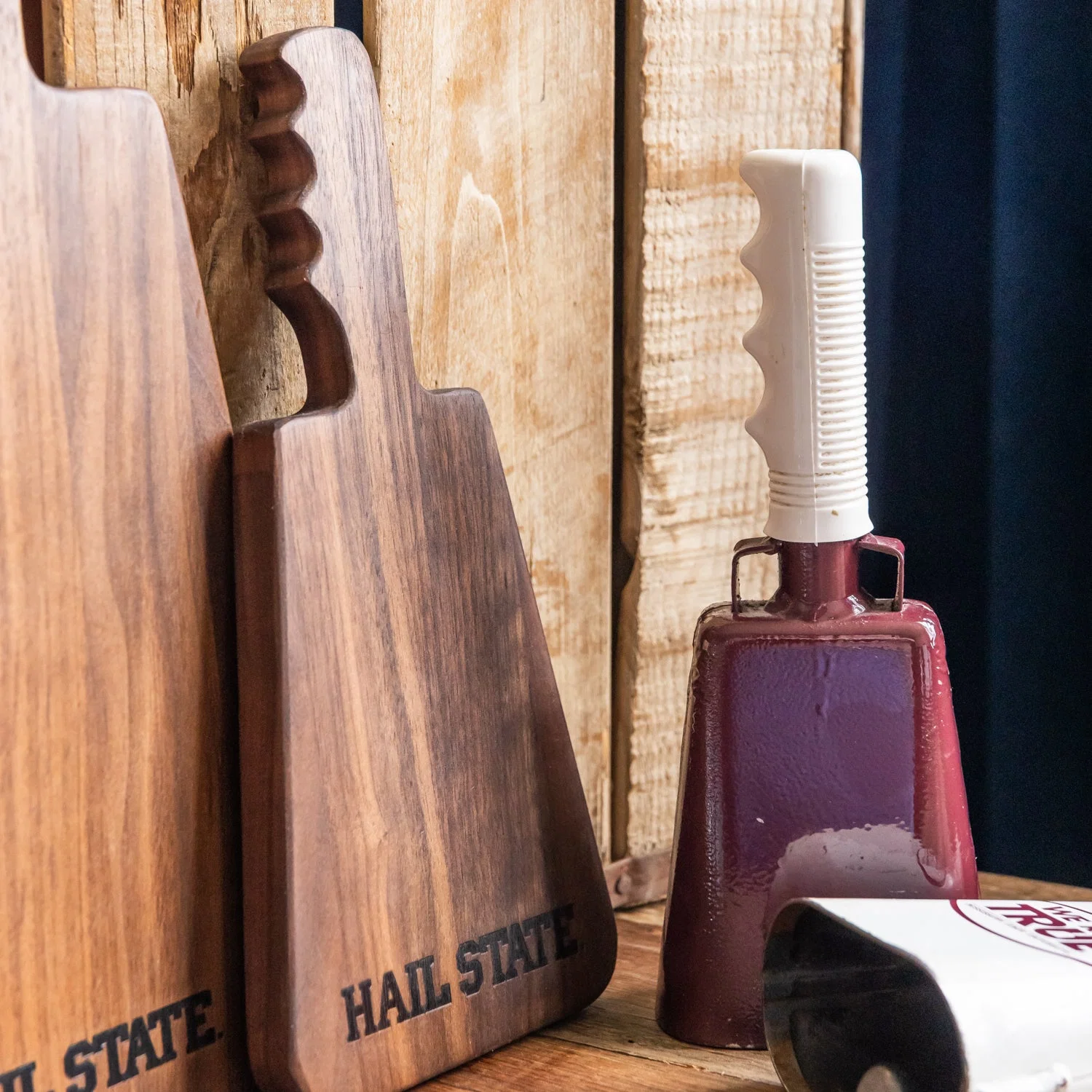 Walnut Cowbell Serving Board - Image 3