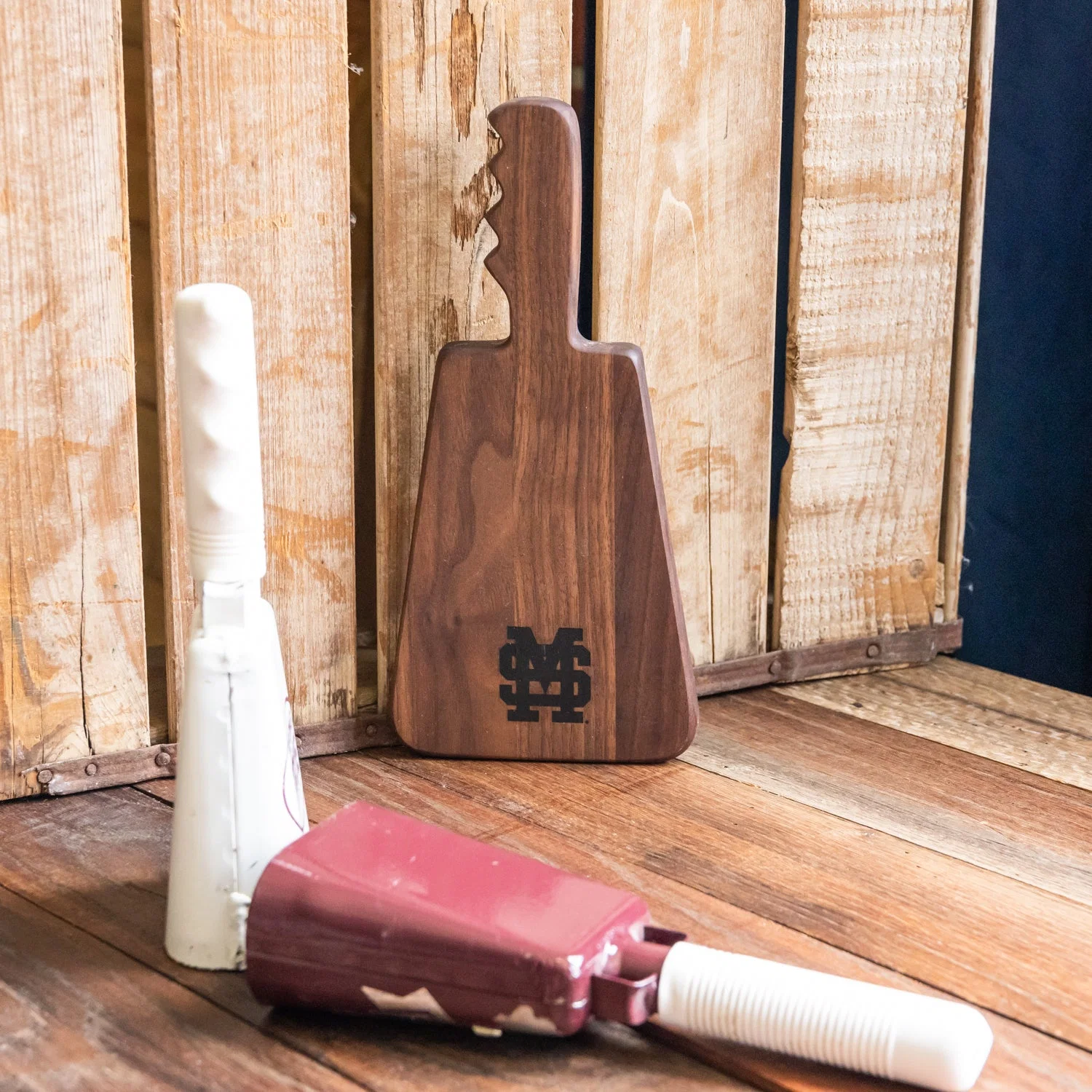 Walnut Cowbell Serving Board - Image 7
