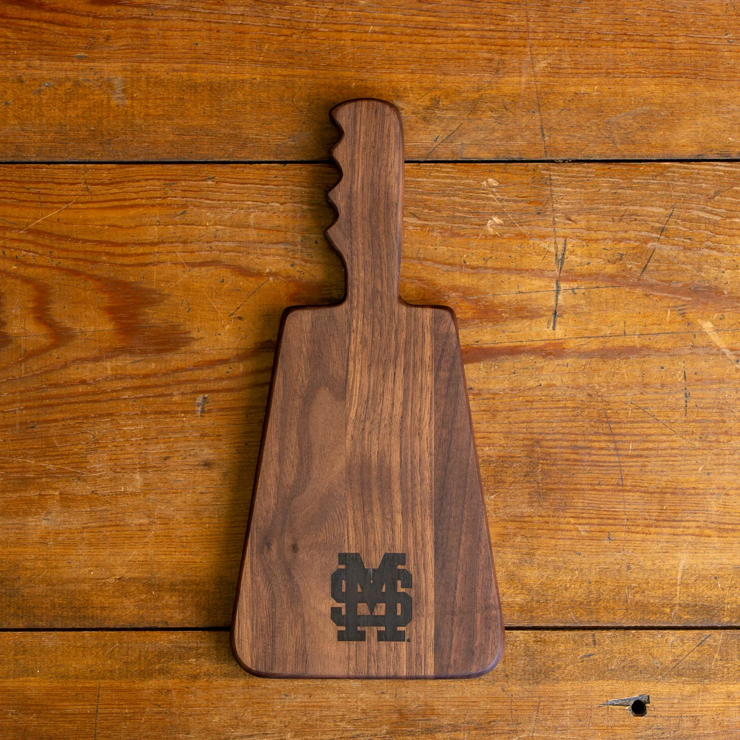 Walnut Cowbell Serving Board - Image 8