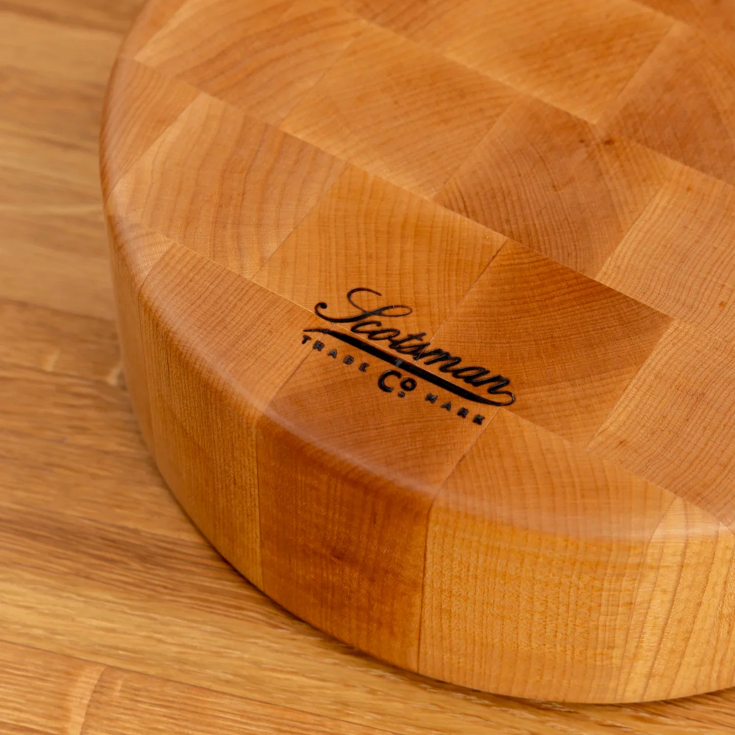 Maple End Grain Round Butcher Block - Image 4