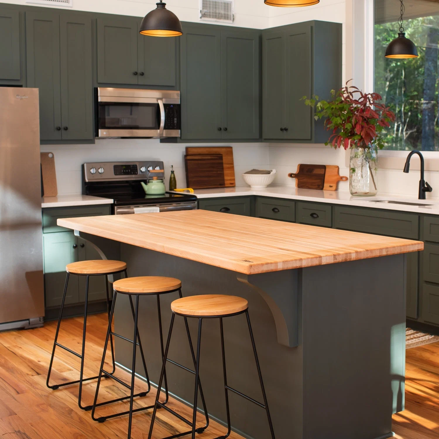 Maple Island Top Polyurethane Finish - Image 3