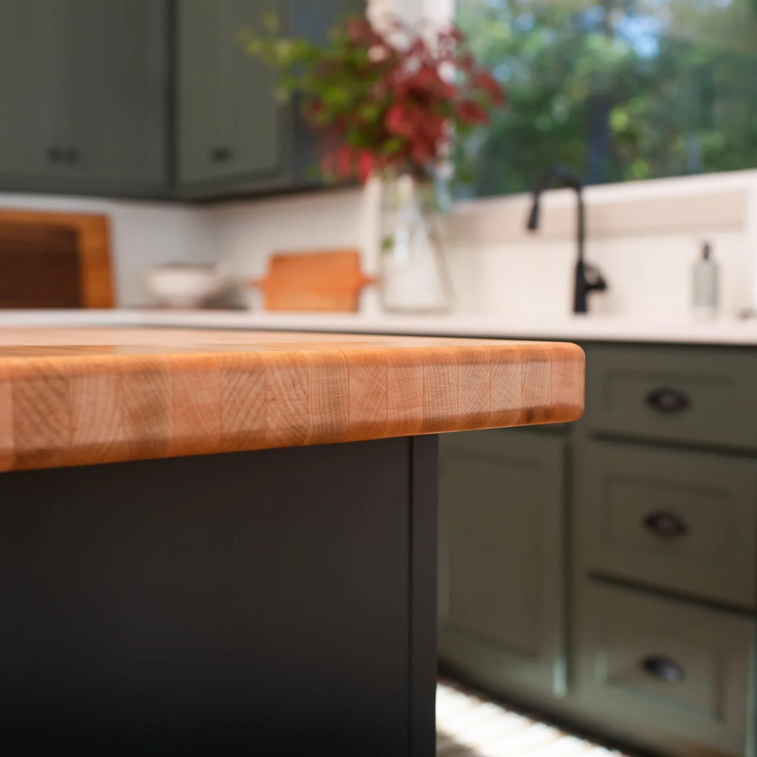 Maple Island Top Polyurethane Finish - Image 6