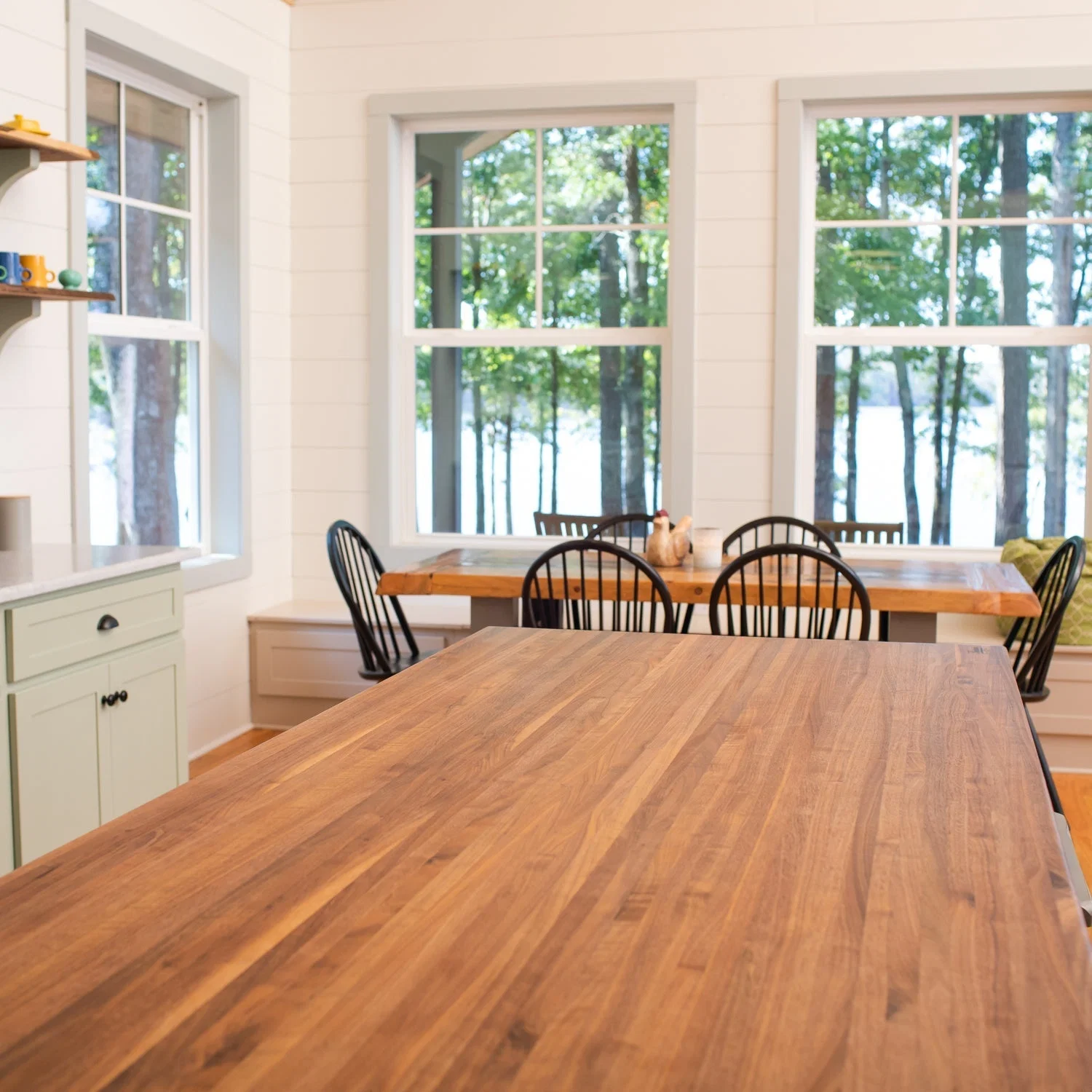 Walnut Island Top Polyurethane Finish - Image 9
