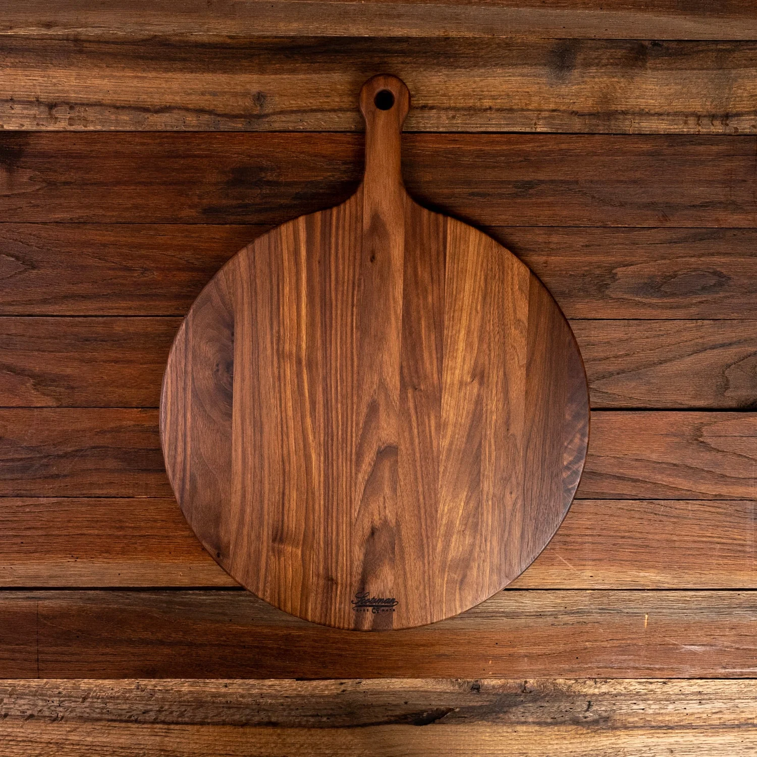 Walnut Pizza Board - Image 9